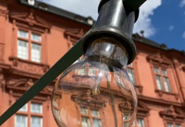 Kultur & Gastronomie unter freiem Himmel: mainzplus GmbH öffnet am 28. Mai die „Mainzer KulturGärten im Schloss“ – die Open Air-Reihe „Kultur verbindet – Zitadelle live!“ folgt am 10. Juni