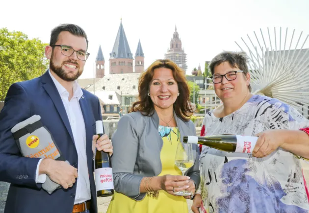 Mainzer Weinmarkt: Das beliebte Weinfest feiert 85. Jubiläum, wird nachhaltiger und zeigt mainzgefühl