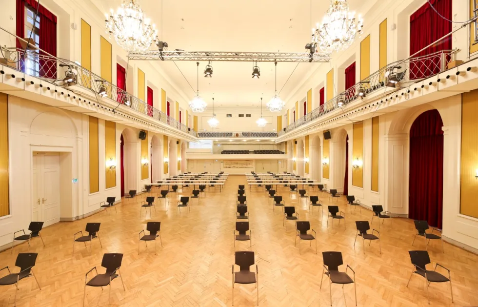 Neue Formate von mainzplus GmbH kommen gut an: Juristische Prüfungen, Musiksommer, städtische Ausschuss- und Landtagsitzungen in neuem Gewand