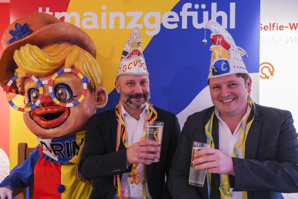 „Im Saal und uff de Couch“ – Meenzer feiern digital… Fastnacht in der Kampagne 2022