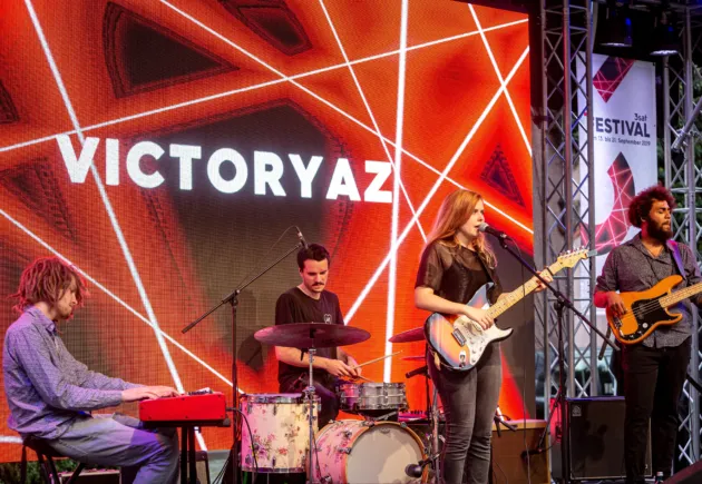 3satFestival – Public Viewing im Schlossinnenhof: Rund 1.000 Gäste am 1. Wochenende – buntes Restprogramm