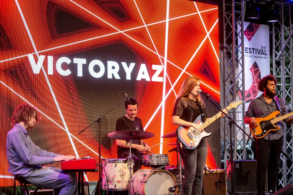 3satFestival – Public Viewing im Schlossinnenhof: Rund 1.000 Gäste am 1. Wochenende – buntes Restprogramm