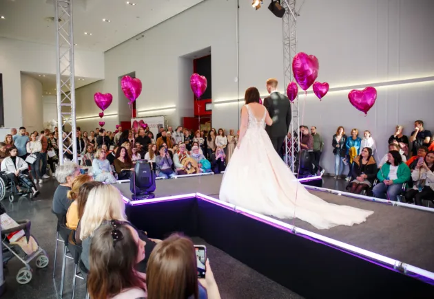 hochzeitplus – Die Hochzeitsmesse im Rhein-Main Gebiet erneut mit vielfältigem Angebot in der Rheingoldhalle in Mainz