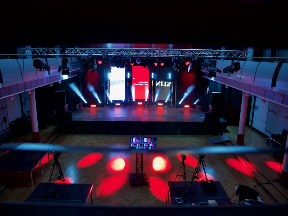 mainzplus GmbH und VRM starten neue Online-Plattform: mainzplus DIGITAL bringt Kultur und Events ins heimische Wohnzimmer – Frankfurter Hof wird zum Studio