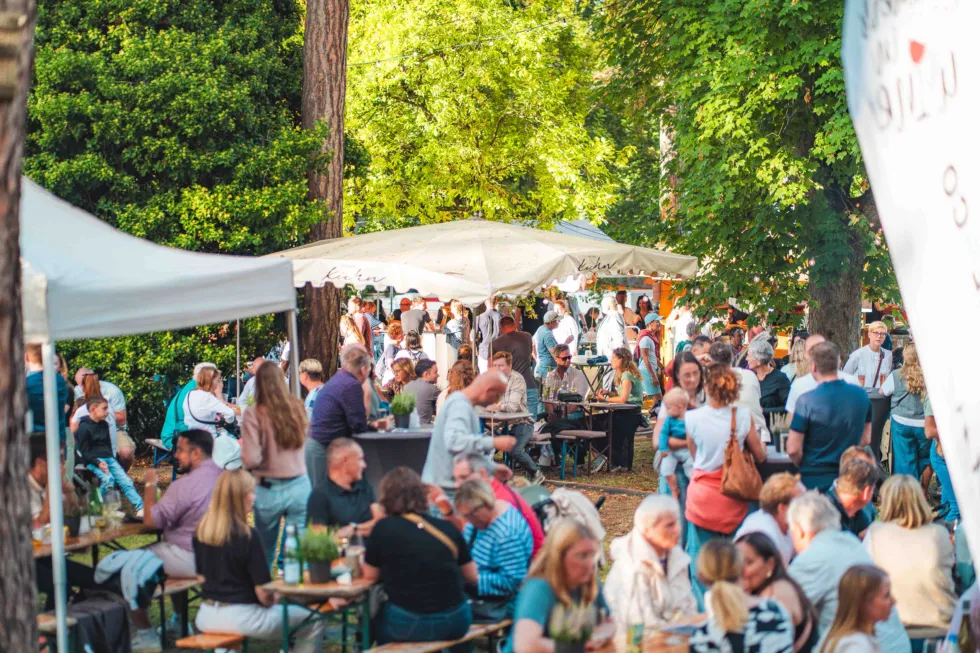 Weinmarkt im Stadtpark