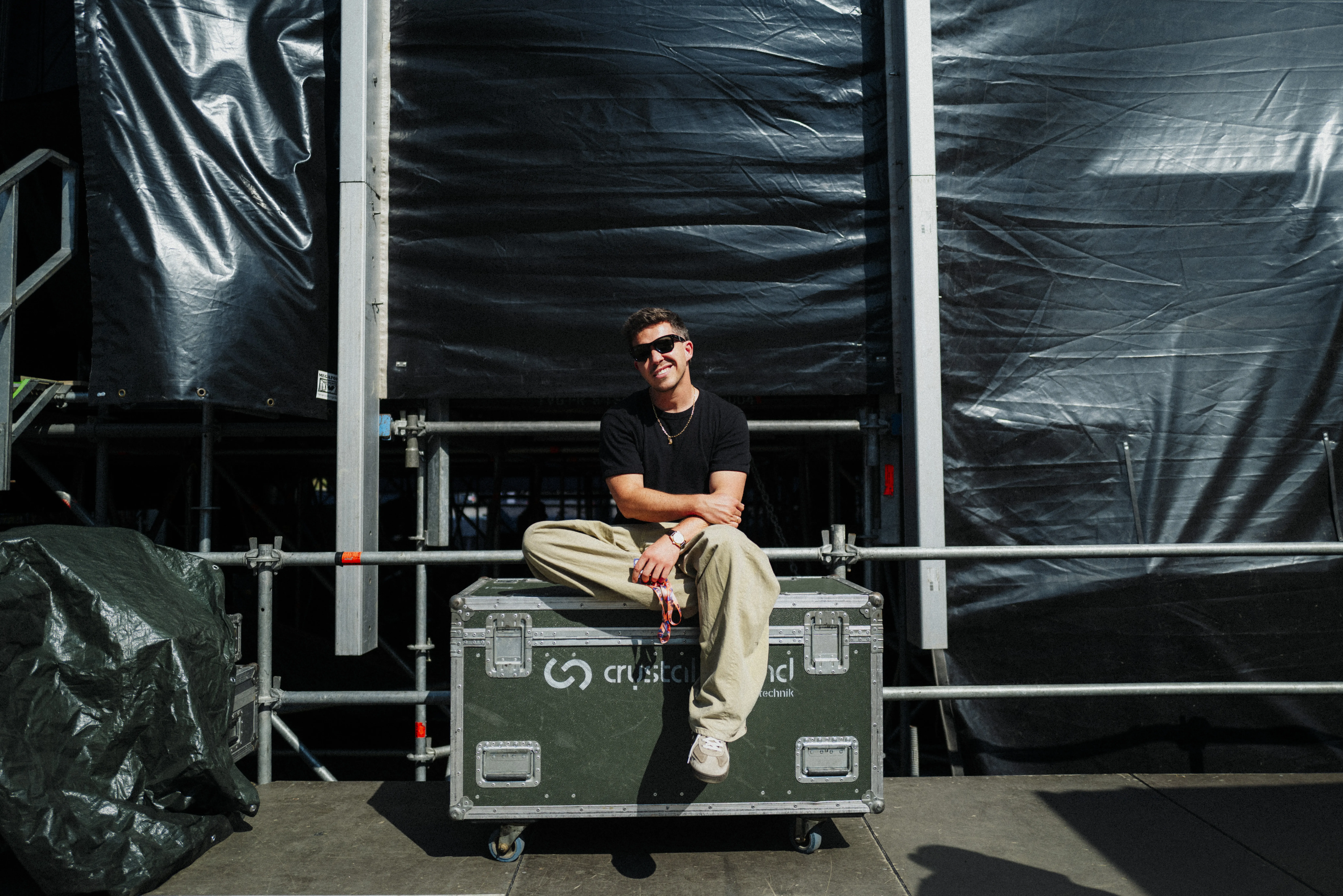 Nico_Santos_POV_Summer_Tour_2027©Paul_Küster_COVERED AGENCY (6)